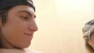 Bata, tsupa, isang excelent deepthroat mula blonde