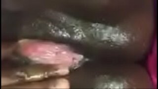 ���ੇਡਣ ਬੁੱਧੀ dat ਚਾਕਲੇਟ ਚੂਤ ਗਿੱਲਾ